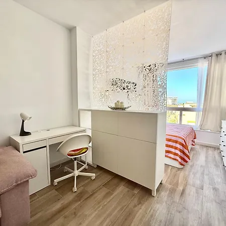 San 65 - Reformado - Centrico - 2 Min Centro - 700 M Playa - Wifi * トレモリノス