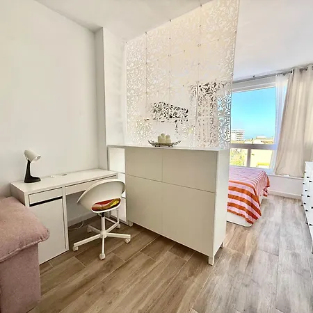 Lejlighed San 65 - Reformado - Centrico - 2 Min Centro - 700 M Playa - Wifi Torremolinos