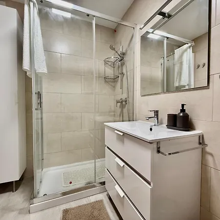 San 65 - Reformado - Centrico - 2 Min Centro - 700 M Playa - Wifi Апартаменты Торремолинос